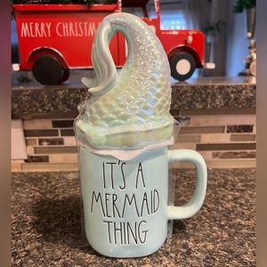 NWT Rae Dunn The Little Mermaid Mug with topper